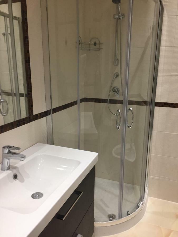 Aquila House Bed & Breakfast Catania Bagian luar foto